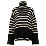 Natalie – gestreifter rollkragenpullover – Schwarz