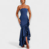 Zuri - Asymmetrisches Off-Shoulder Maxi-Kleid in Slim Fit – Blau
