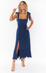 Dayana | Trägerloses Kleid mit Schnürung und eleganter Öffnung – Marineblau