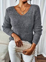 Aderah - Lockere Passform V-Ausschnitt Pullover – Schwarz