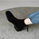 Haralda | Elegante Retro Braun Ankle Boots – Schwarz