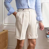 Moderne, lässige Herren-Shorts in Knielänge – Weiß