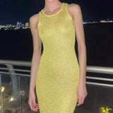 Daniela - Langes ärmelloses glänzendes Kleid für den Frühling – Gelb