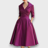Lina – Satiniertes Midikleid – Lila