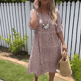 Aliza | Midikleid in Sable mit kurzen Ärmeln – Mehrfarbig