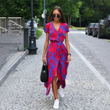 Novalie – Stilvolles, lässiges Sommerkleid – Rot Blau
