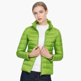 Leichte Daunenjacke für Damen – Apfelgrün