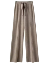 ELVINA – DIE STRICKHOSE MIT WEITEM BEIN FÜR STILVOLLE GEMÜTLICHKEIT – Grau