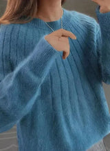 Shereen – Rundhals Pullover Mit Flauschigem Kragen – Marineblau
