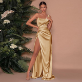 Valerie - Elegantes Abendkleid mit Schlitz für Damen – Golden