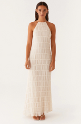 Caroline | Texturiertes Halterneck-Maxikleid – Weiß