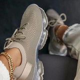 Wrenleigh : Damen-Sportschuhe mit luftgepolsterter Sohle und Schnürsenkeln – Gelb