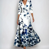 Grace - Weiches, florales Wickelkleid – Weiß und Blau