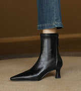 Amelia – Elegante Stiefeletten mit Absatz – Schwarz
