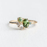 Natürlicher Peridot mit Zirkonring – Selene – Gold