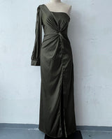 Helena - Elegantes One-Shoulder-Kleid mit Schlitz für Damen – Schwarz