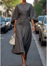 Lissey - Minimalistisches Gürtel-Luxuskleid – Grau