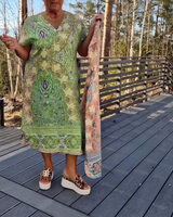 Toiana - Elegantes Midikleid mit V-Ausschnitt – Grün