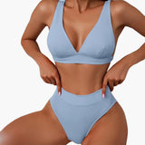 Geripptes Damen-Bikini-Set mit breiten Trägern für den Sommer – Hellblau