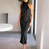 Juliana - Stilvolles Neckholder-Kleid ohne Schulter – Schwarz