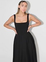 Julia - Elegantes Midikleid mit quadratischem Ausschnitt – Schwarz