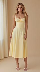 Kiana - Stilvolles Midikleid mit Schlitz – Gelb