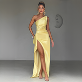 Samaria - Schickes Kleid mit einem Schulterträger und Schlitz – Gelb