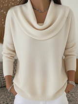 Eva™ | Zarte und elegante einfarbige Bluse mit Rüschen am Kragen – Weiß