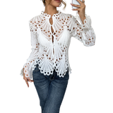 Aurelia | Damen Spitzenbluse Langarm Ausschnitt-Muster Elegant – Creme