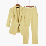 Elegantes Blazer- und Hosen-Set für Frauen - Perfekter Anzug – Gelb