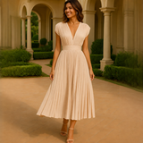 Elvira - Elegantes Midi-Kleid mit V-Ausschnitt und Falten – Beige