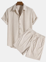 Klaus Texturiertes Kurzarmhemd und Shorts Set – Beige