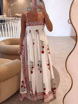 Maxikleid mit Trägern im Boho-Stil & Empire-Schnitt – Floral & Luftig – Weiß/Rot