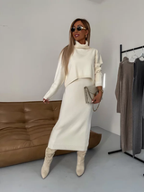 Damen Strickkleid Rollkragen – Weiß