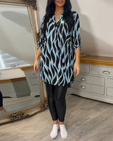 Eleanor - Damenbluse mit Muster – Blau