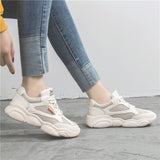 Camila - Moderne Turnschuhe – Beige