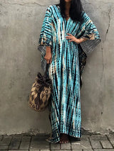 Amélie – Boho Kaftankleid mit Batikmuster und lockerem Schnitt – Himmelblau