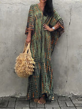 Amélie – Boho Kaftankleid mit Batikmuster und lockerem Schnitt – Armee grün