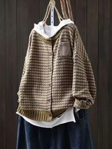 SELIORA | TEXTURIERTER STRICKCARDIGAN – Braun