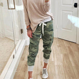 Damen nan lässige Camouflage Jogginghose mit Kordelzug und gerippten Bündchen Drune – Olivgrün