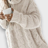 Maribel – Lockerer Zopfmuster Rollkragenpullover – Weiß