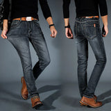 Hochwertige, in vier Richtungen dehnbare Slim-Fit-Jeans für Herren – Schwarz