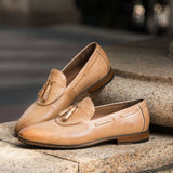 Bruno - Elegante Mokassins aus getoastetem Leder mit Quasten – Aprikose