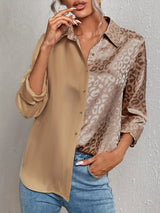 Gwendolyn – Zweifarbiges Satinhemd Mit Leopardenmuster Und Jacquard Knopfleiste – Dunkelbraun