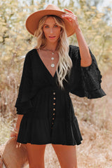 Dreamy Nights - Minikleid mit V-Ausschnitt und Spitze – Schwarz