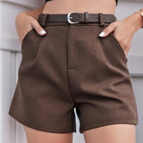 Damen-Hochbund-Shorts mit Gürtel im eleganten Look – Kaffee