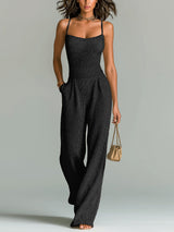 ElevenOra Stilvolles Kamel Strappy Ärmelloses Tailliertes Weites Bein Geripptes Strick-Jumpsuit – Schwarz