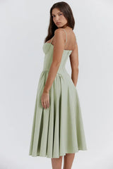 Cheri - rückenfreies Midi-Sling-Kleid für Damen – Hellgrün