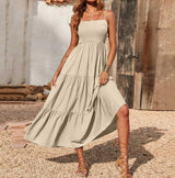 Eliadora – Elegantes Maxikleid mit Stufen – Khaki