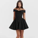 Celeste - Kurzes Kleid mit Bardot-Ausschnitt – Schwarz